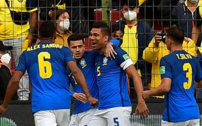 Brasil empata com o Equador em jogo com 2 expulsões