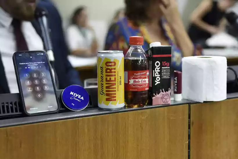 Deputados aprovam imposto maior para cerveja, cigarro, refri e eletrônicos  no estado - Rádio Santana FM - Notícias de Itaúna e Região