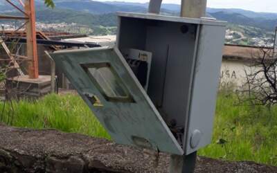 Furto de cabos no Morro do Bonfim deixa Rádio Santana FM fora do ar