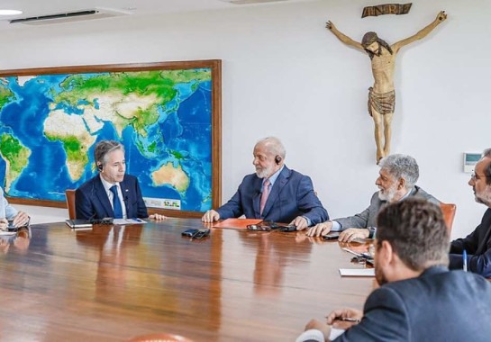 Lula e Blinken concordam com criação de Estado Palestino