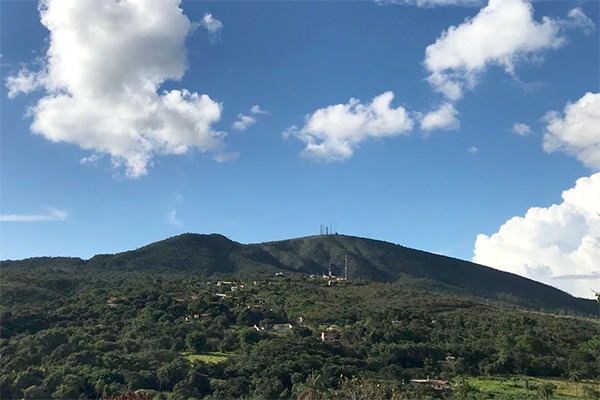 Mateus Leme: Lohanna rebate prefeito sobre a Serra do Elefante