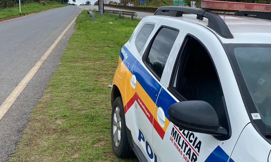 Foragido é preso enquanto trabalhava na MG-050 em Itaúna