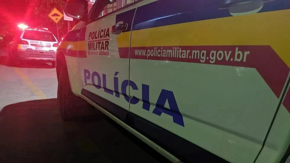 Motociclista embriagado desacata PM e tenta fugir de blitz