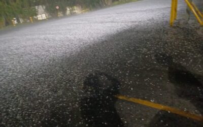 Chuva de granizo atinge varias cidades do Centro-Oeste; veja a previsão do tempo