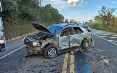 Influenciadores da ‘Turma do Bar do Tião’ se envolvem em acidente na MG-050