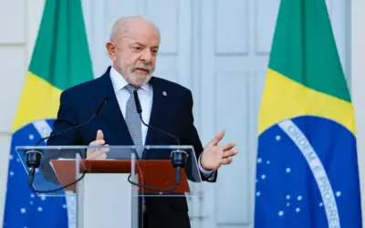 Lula critica iniciativa dos EUA de impor novo tarifaço ao Brasil