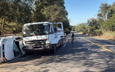 Queda de motociclista provoca sequencia de acidentes, com três feridos na BR-352