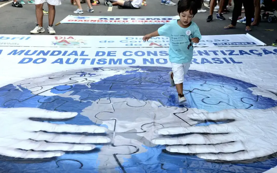 Dia do Orgulho Autista reforça inclusão na prática
