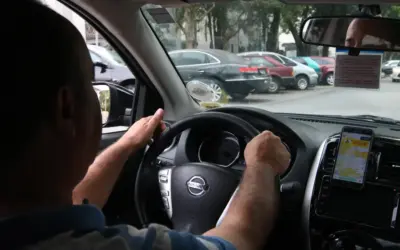 Motorista de app: pesquisa aponta sobrecarga e custos elevados
