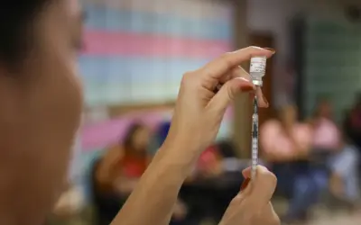 Vacina Pneumo 20 começa a ser oferecida pelo SUS para crianças