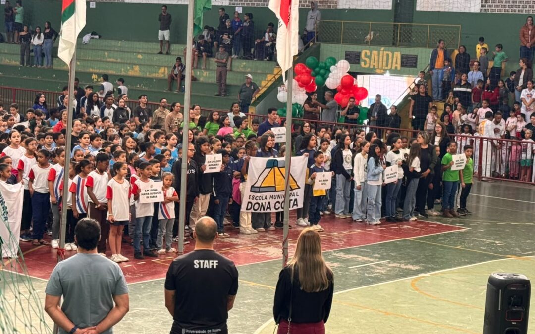 Vídeo: Jogos Escolares de Itaúna 2026, tem início com desfiles e capoeira